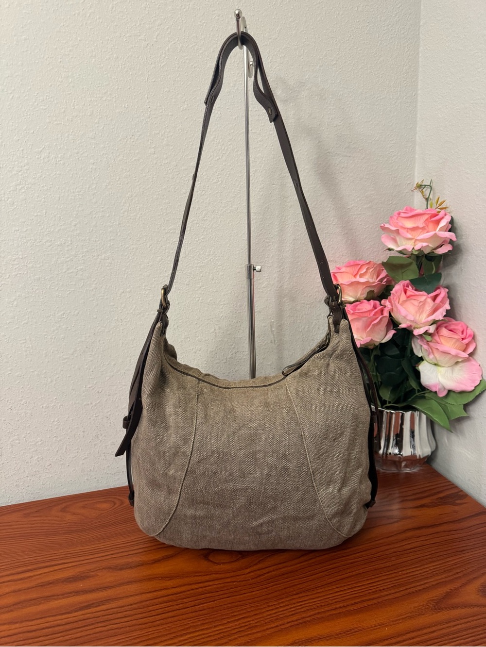 Kenneth Cole Taupe Canvas Shoulder Bag with Dark Brown Trim